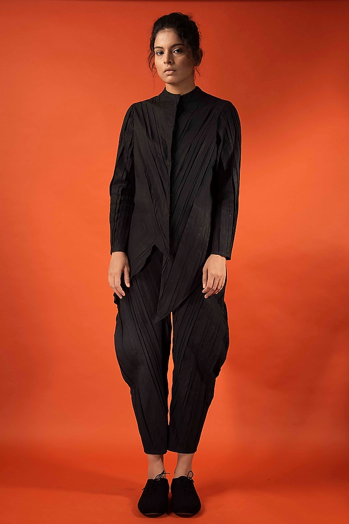Black Pleated Cotton Trousers by Antar Agni
