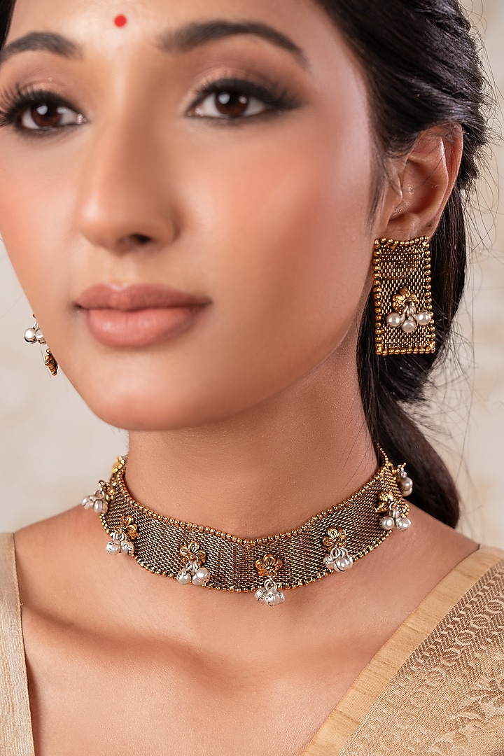 Two-Tone Finish Choker Necklace Set by ANANA at Pernia's Pop Up Shop
