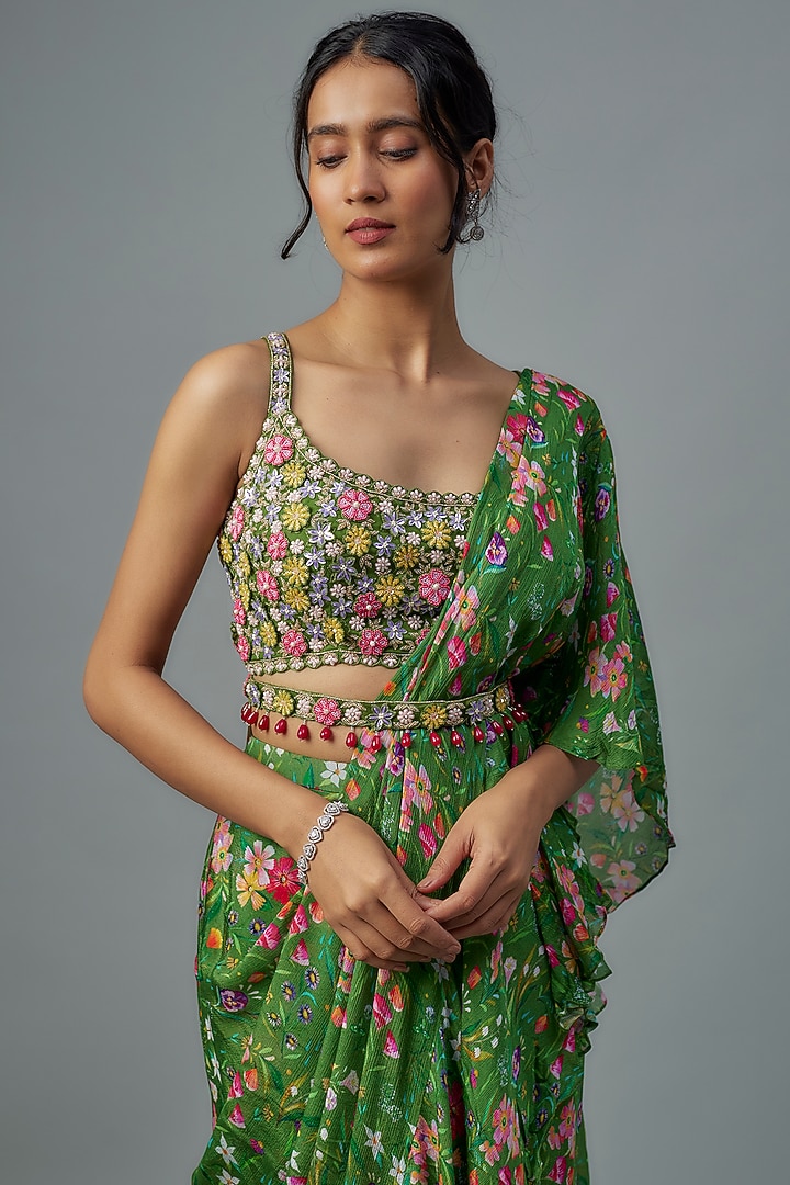 Green Chiffon Pre-Stitched Wedding Saree Set by Aneesh Agarwaal PRET at Pernia's Pop Up Shop