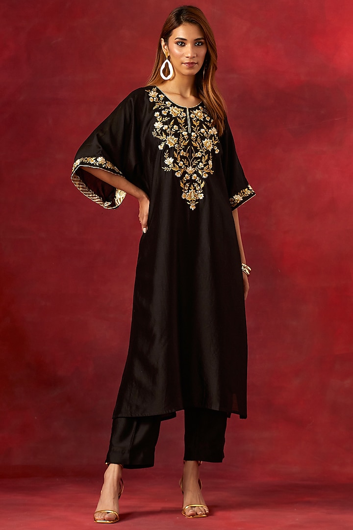 Black Silk Chanderi Resham Embroidered Kurta Set by Anantaa By Roohi Trehan