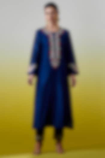 Blue Silk Chanderi Embroidered Kurta Set by Anantaa By Roohi Trehan at Pernia's Pop Up Shop