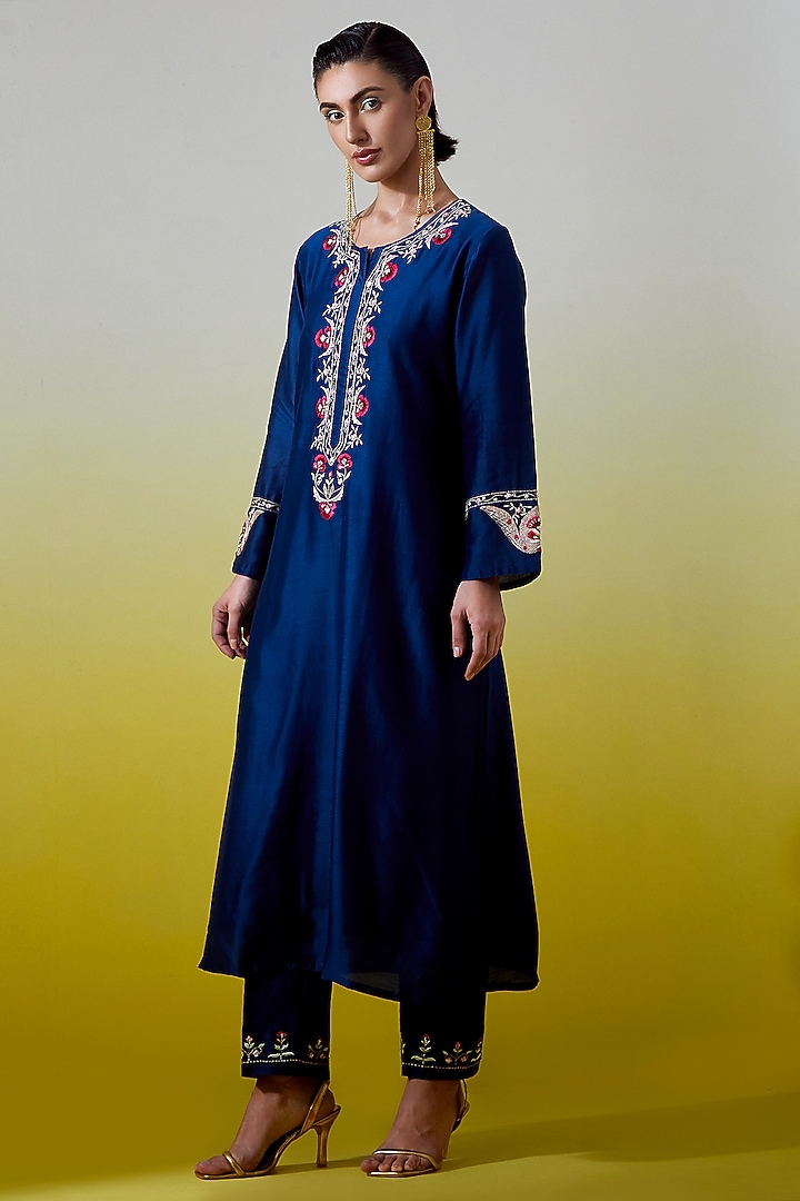 Blue Silk Chanderi Embroidered Kurta Set by Anantaa By Roohi Trehan at Pernia's Pop Up Shop