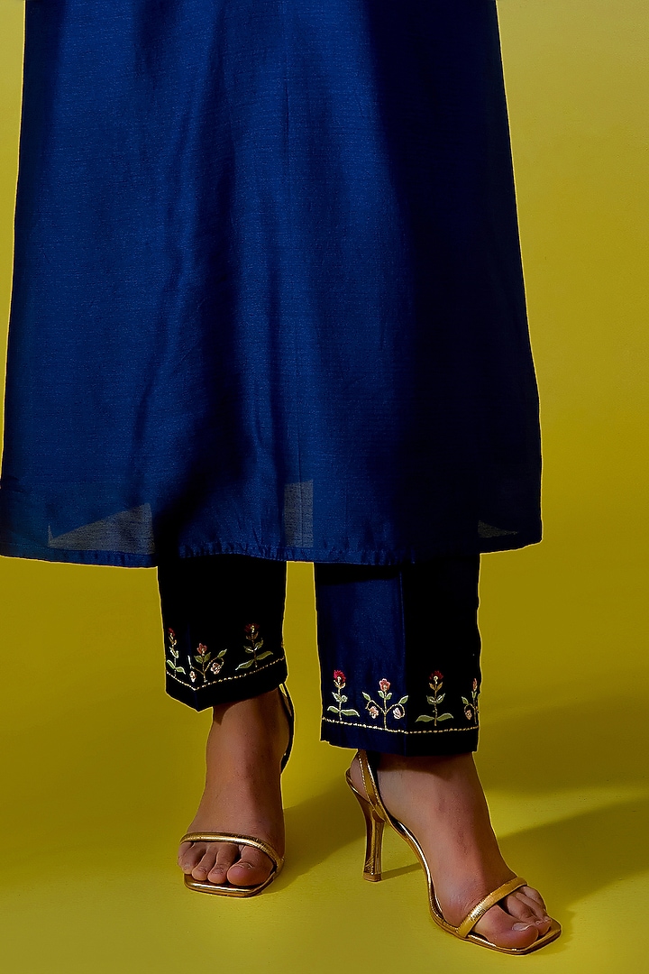 Blue Silk Chanderi Embroidered Kurta Set by Anantaa By Roohi Trehan at Pernia's Pop Up Shop
