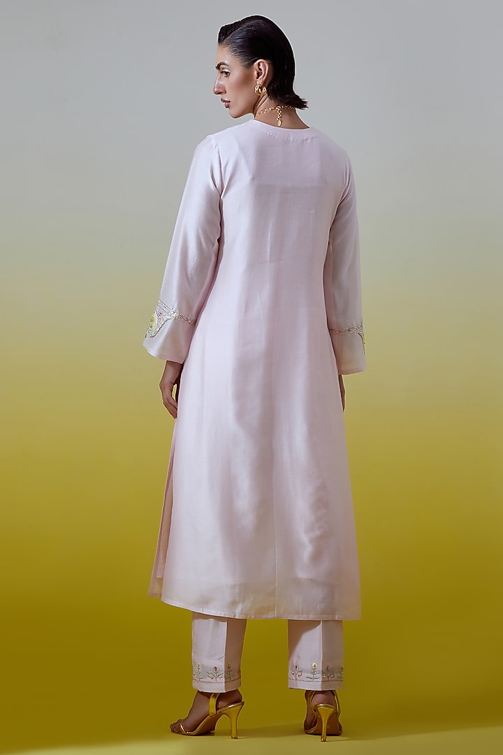Light Pink Silk Chanderi Embroidered Kurta Set by Anantaa By Roohi Trehan at Pernia's Pop Up Shop