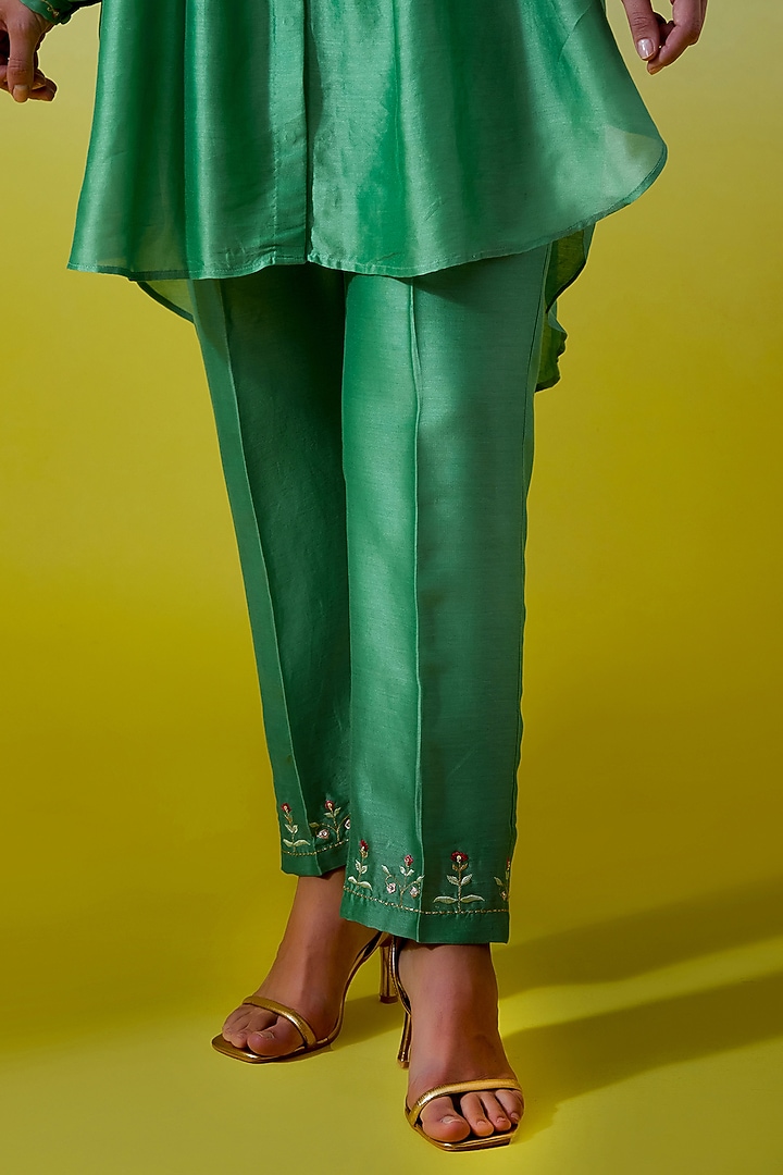Green Silk Chanderi Embroidered Co-Ord Set by Anantaa By Roohi Trehan at Pernia's Pop Up Shop