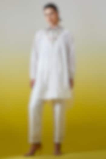 Off-White Silk Chanderi Embroidered Co-Ord Set by Anantaa By Roohi Trehan at Pernia's Pop Up Shop