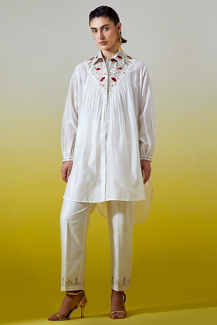 Off-White Silk Chanderi Embroidered Co-Ord Set by Anantaa By Roohi Trehan at Pernia's Pop Up Shop