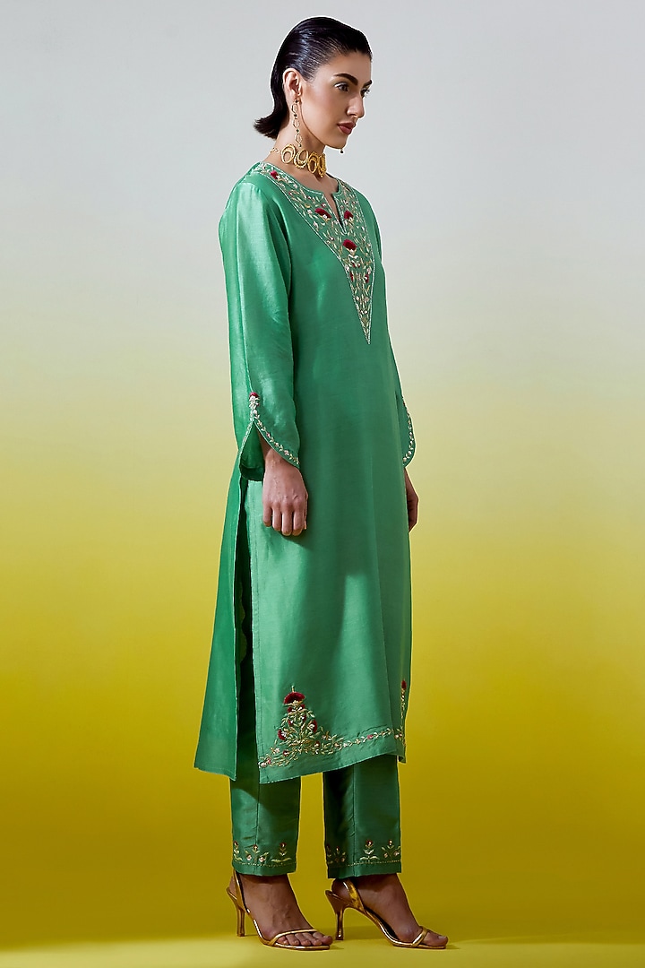 Green Silk Chanderi Embroidered Kurta Set by Anantaa By Roohi Trehan at Pernia's Pop Up Shop