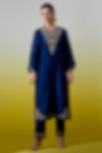 Blue Silk Chanderi Embroidered Kurta Set by Anantaa By Roohi Trehan at Pernia's Pop Up Shop