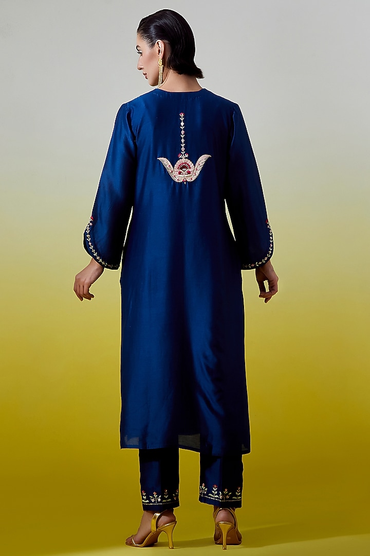 Blue Silk Chanderi Embroidered Kurta Set by Anantaa By Roohi Trehan at Pernia's Pop Up Shop