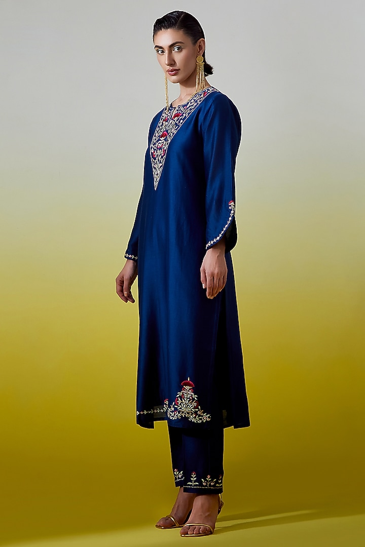 Blue Silk Chanderi Embroidered Kurta Set by Anantaa By Roohi Trehan at Pernia's Pop Up Shop