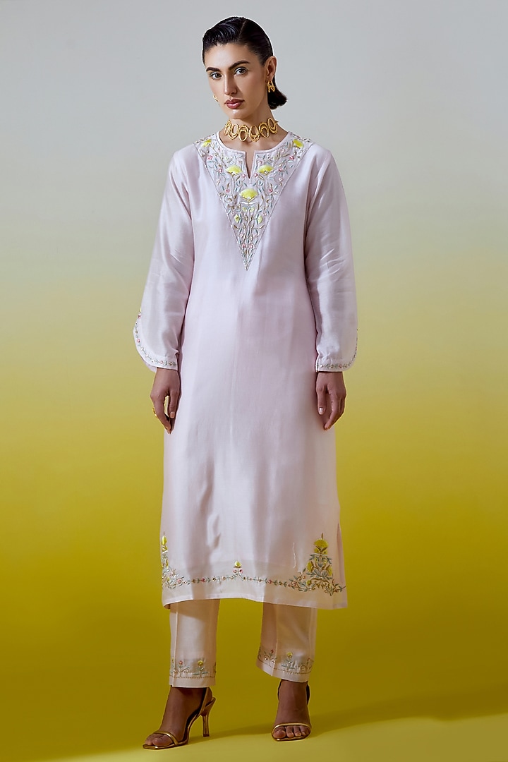 Light Pink Silk Chanderi Embroidered Kurta Set by Anantaa By Roohi Trehan at Pernia's Pop Up Shop