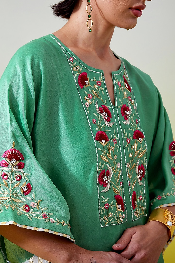 Green Silk Chanderi Embroidered Kurta Set by Anantaa By Roohi Trehan at Pernia's Pop Up Shop