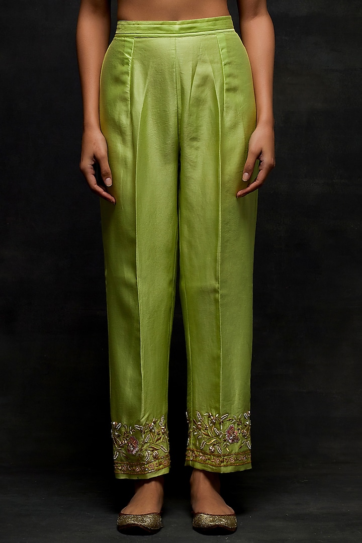 Green Silk Chanderi Floral Embroidered Kurta Set by Anantaa By Roohi Trehan at Pernia's Pop Up Shop
