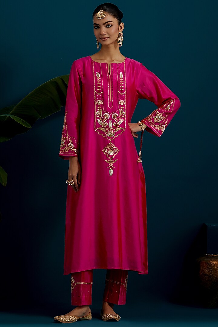 Fuchsia Silk Chanderi Dabka Embroidered A-Line Kurta Set by Anantaa By Roohi Trehan at Pernia's Pop Up Shop