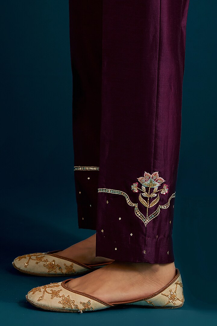 Purple Silk Chanderi Paisley Embroidered Kurta Set by Anantaa By Roohi Trehan at Pernia's Pop Up Shop