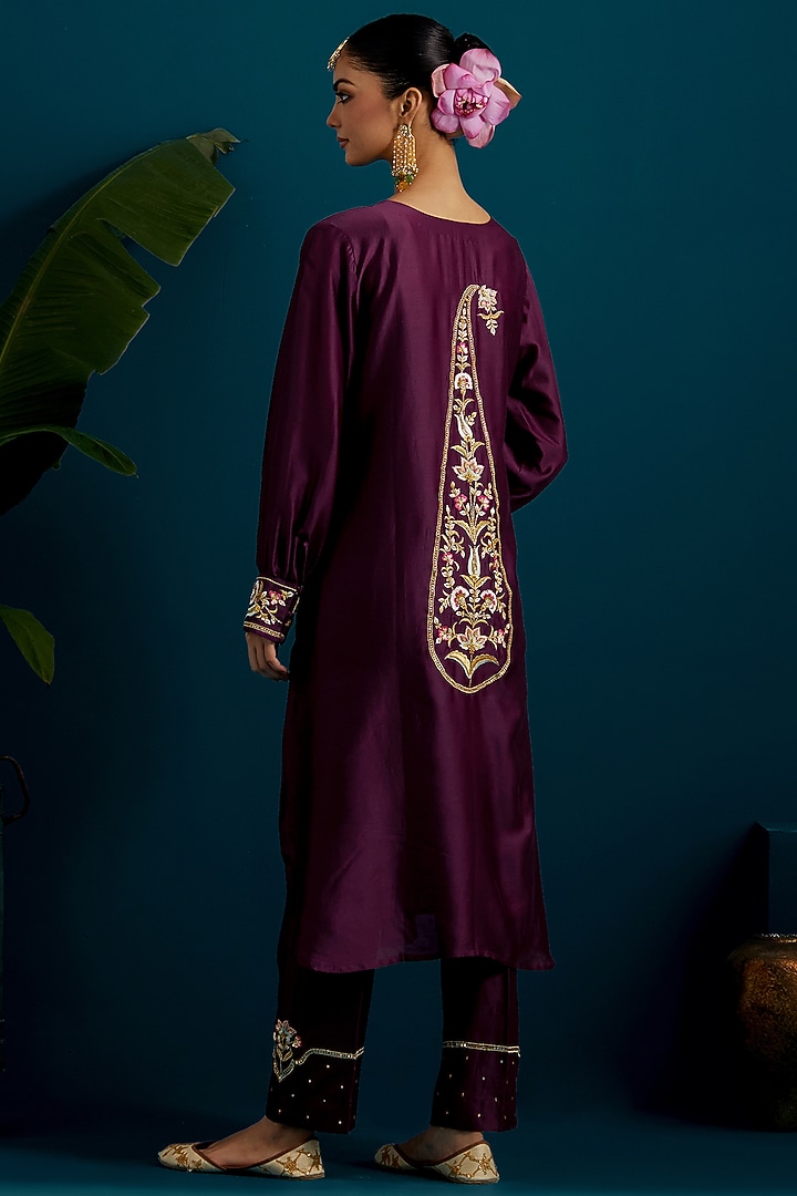 Purple Silk Chanderi Paisley Embroidered Kurta Set by Anantaa By Roohi Trehan at Pernia's Pop Up Shop