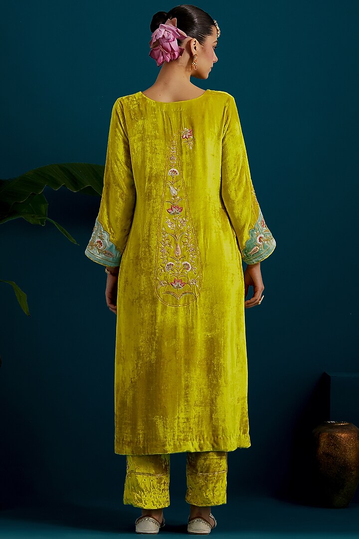 Lime Green Viscose Velvet Sequins Embroidered A-Line Kurta Set by Anantaa By Roohi Trehan at Pernia's Pop Up Shop