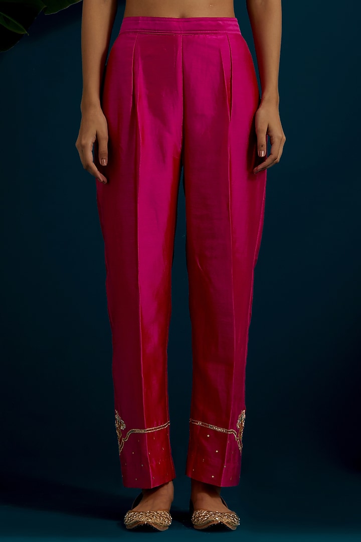 Fuchsia Silk Chanderi Hand & Machine Embroidered Kurta Set by Anantaa By Roohi Trehan at Pernia's Pop Up Shop
