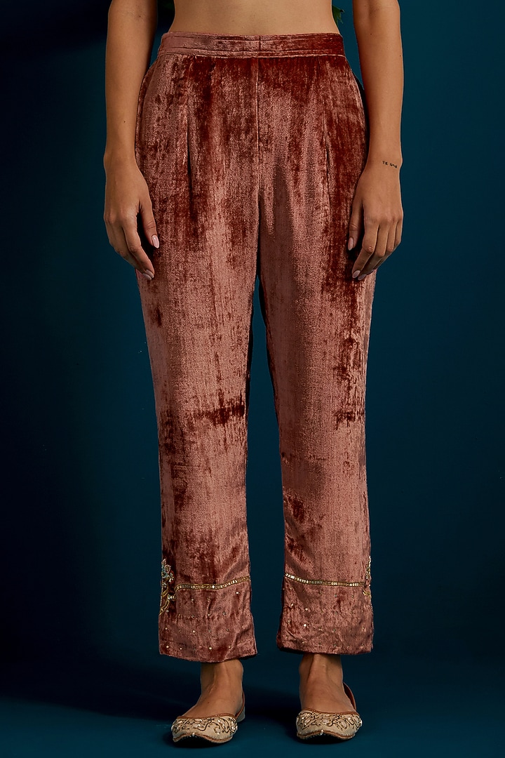 Dull Pink Viscose Velvet Hand & Machine Embroidered A-Line Kurta Set by Anantaa By Roohi Trehan at Pernia's Pop Up Shop