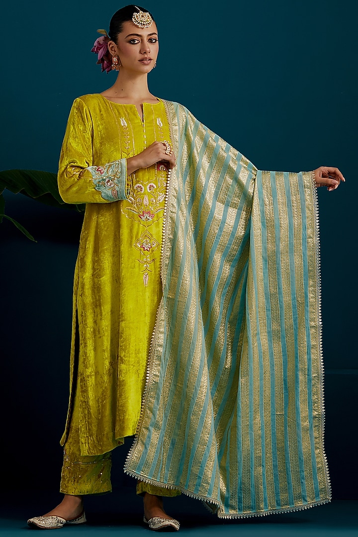 Lime Green Viscose Velvet Hand & Machine Embroidered A-Line Kurta Set by Anantaa By Roohi Trehan at Pernia's Pop Up Shop