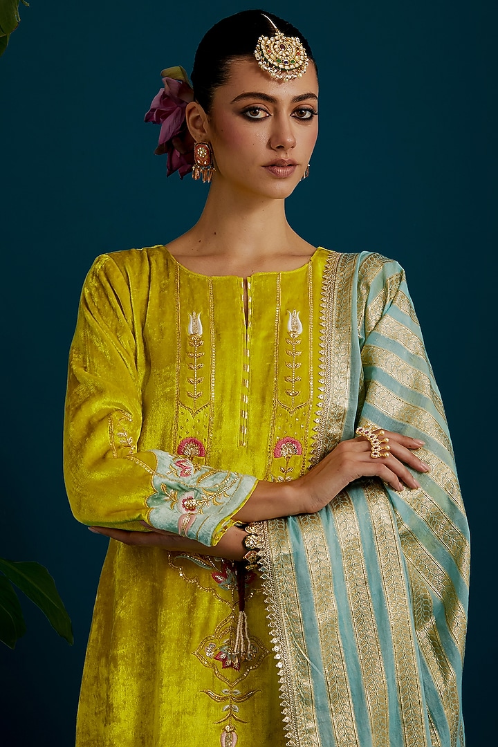 Lime Green Viscose Velvet Hand & Machine Embroidered A-Line Kurta Set by Anantaa By Roohi Trehan at Pernia's Pop Up Shop