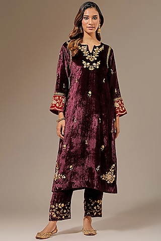 Wine Viscose Velvet Hand Embroidered Kurta by Anantaa By Roohi Trehan