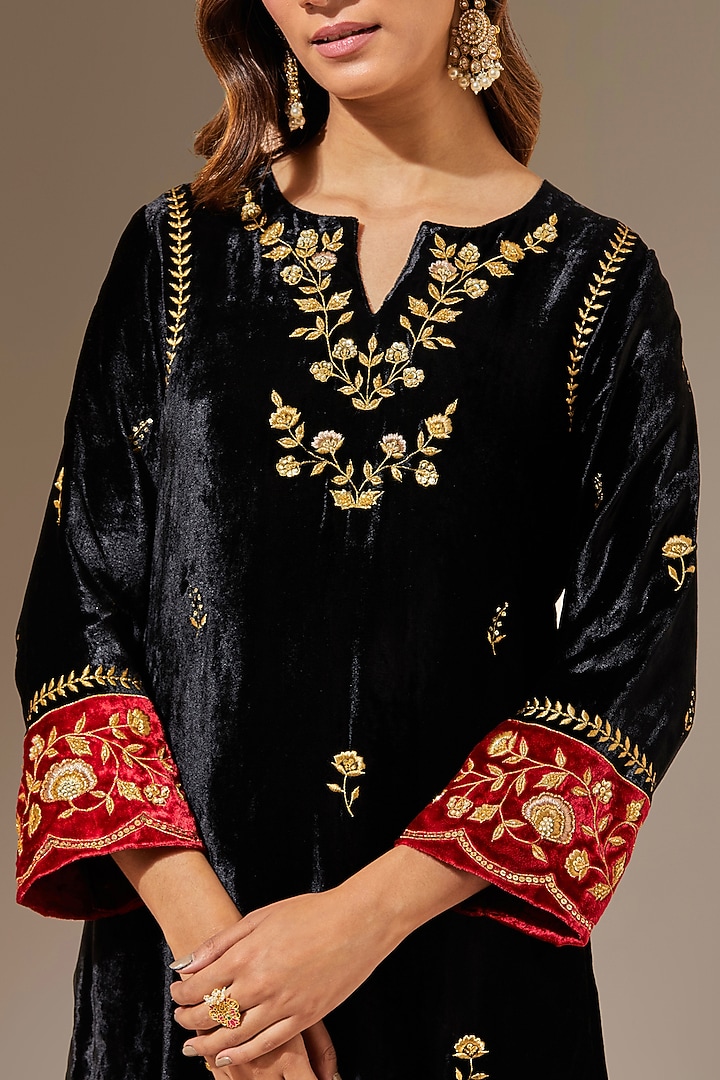 Black Viscose Velvet Hand Embroidered Kurta by Anantaa By Roohi Trehan at Pernia's Pop Up Shop