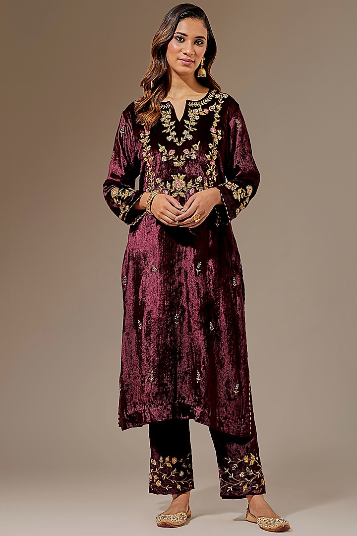 Wine Viscose Velvet Hand Embroidered Kurta by Anantaa By Roohi Trehan at Pernia's Pop Up Shop