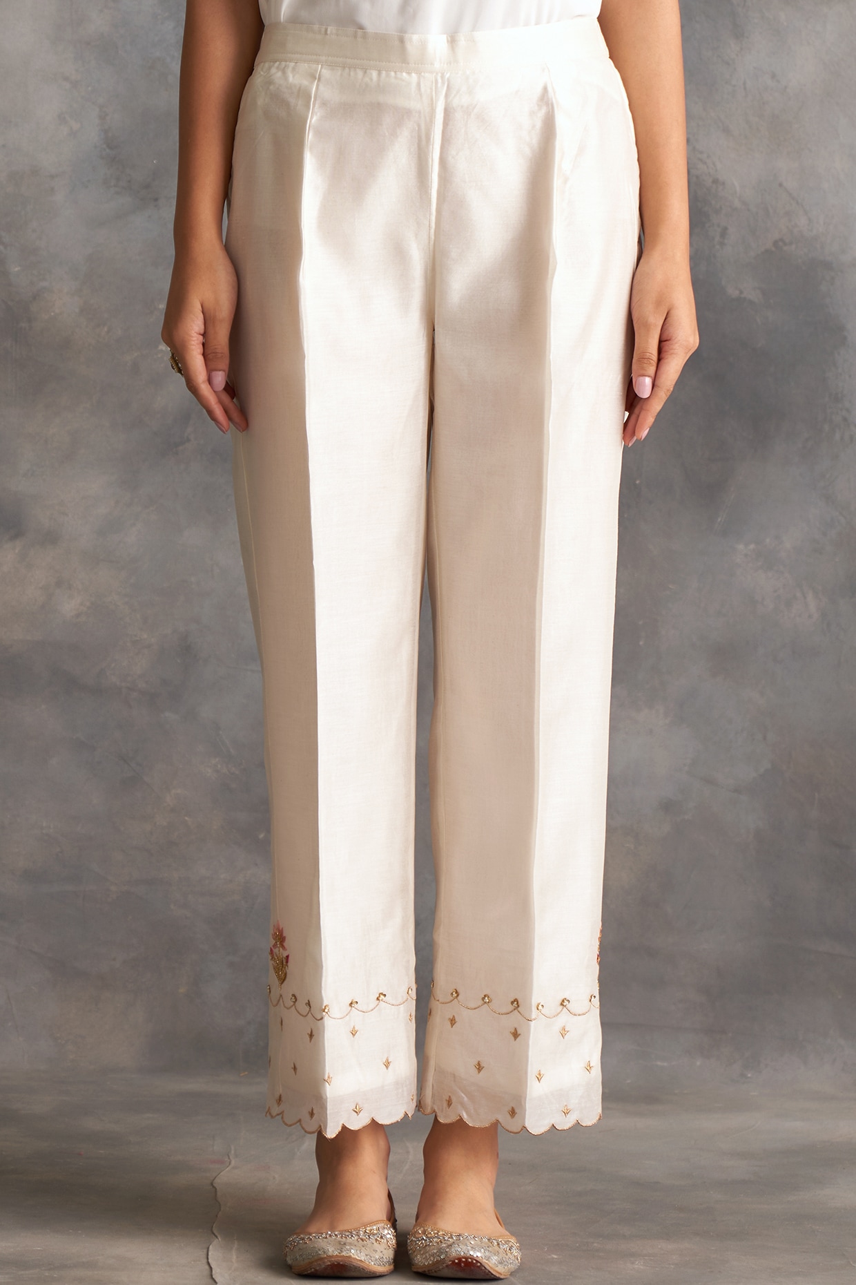 OffWhite Silk Chanderi Palazzo Pants Design by Anantaa By Roohi Trehan at  Pernias Pop Up Shop 2023