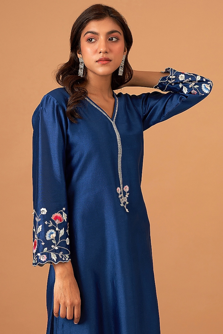 Blue Silk Chanderi Embroidered Kurta Set by Anantaa By Roohi Trehan at Pernia's Pop Up Shop