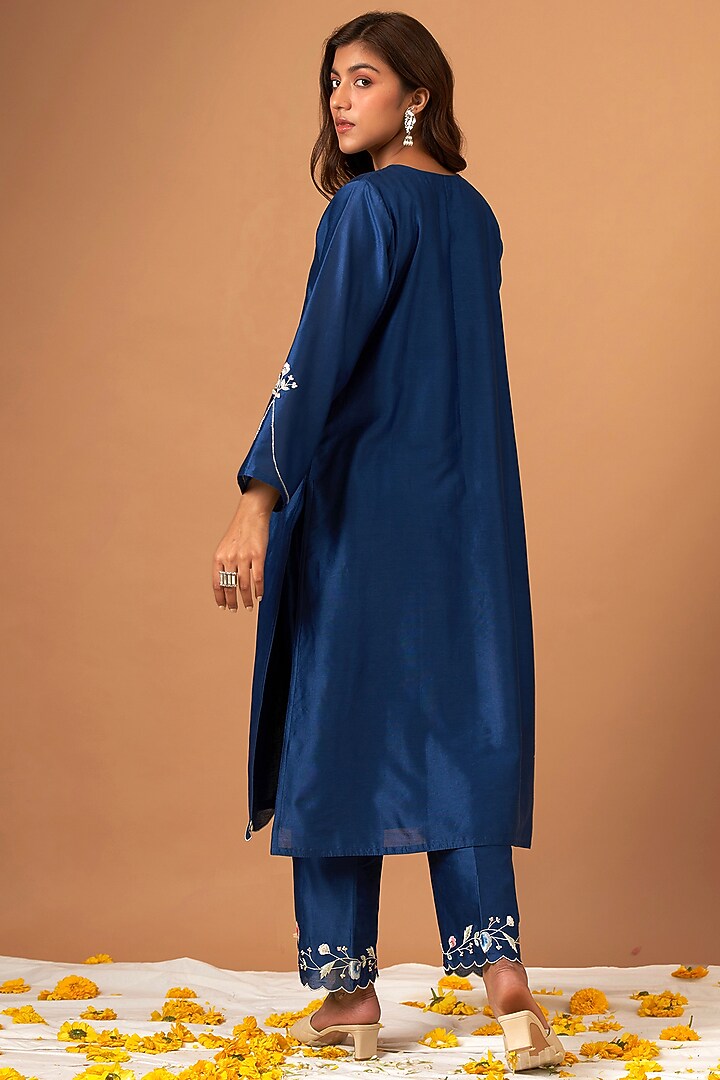 Blue Silk Chanderi Embroidered Kurta Set by Anantaa By Roohi Trehan at Pernia's Pop Up Shop