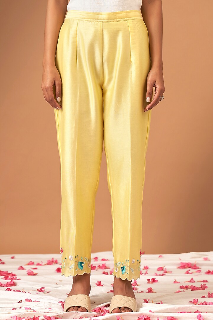 Yellow Silk Chanderi Embroidered Kurta Set by Anantaa By Roohi Trehan at Pernia's Pop Up Shop