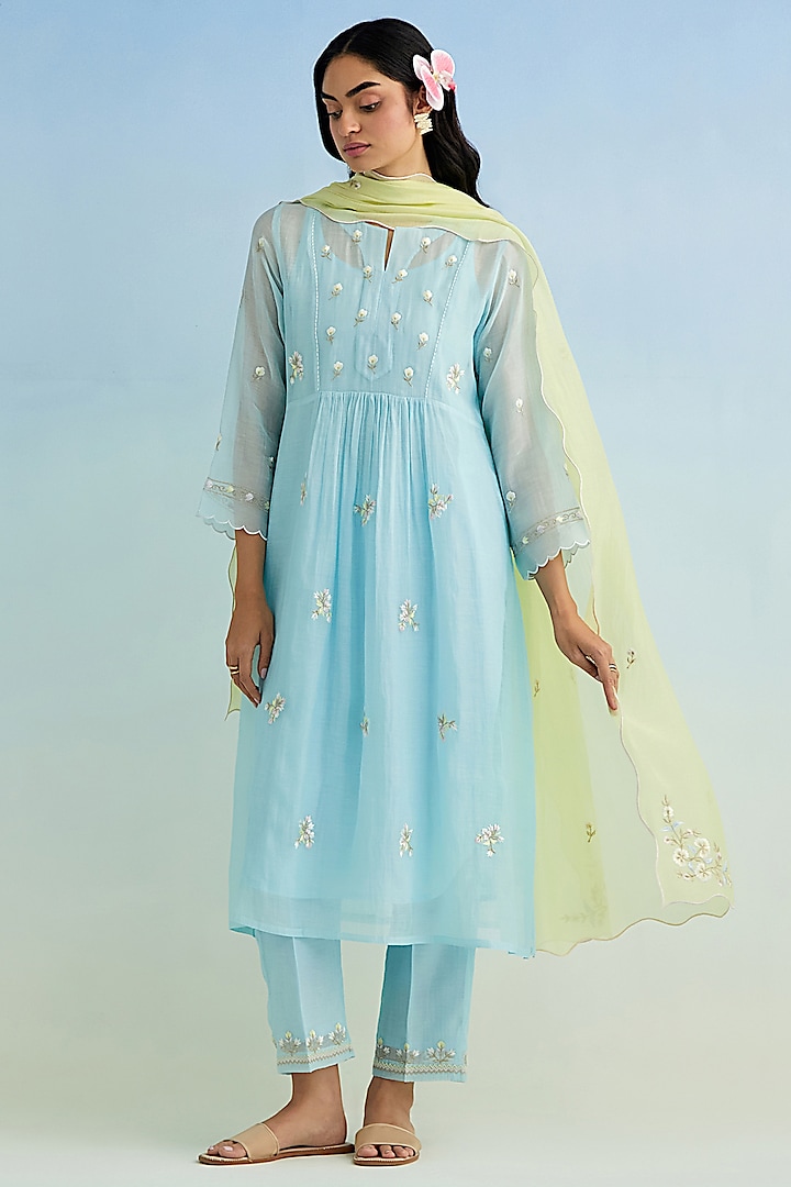Blue Mul Chanderi Embroidered Kurta Set by Anantaa By Roohi Trehan at Pernia's Pop Up Shop