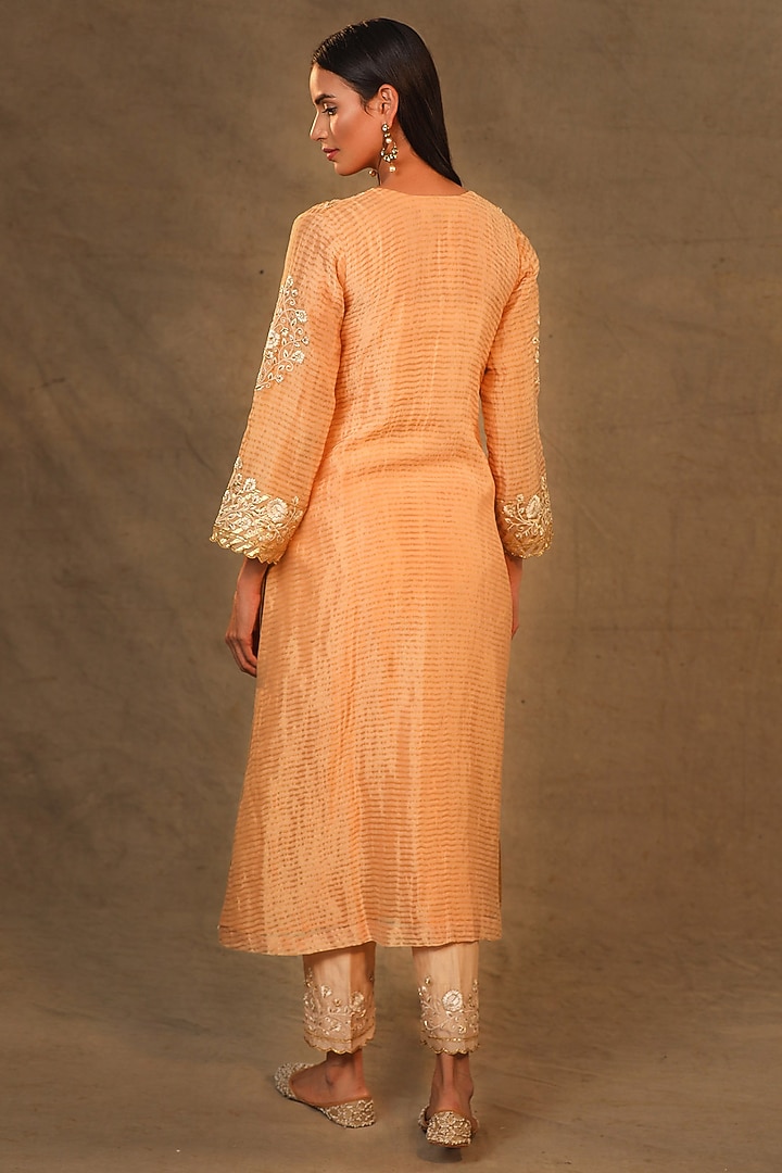 Orange Embroidered Kurta by Anantaa By Roohi Trehan at Pernia's Pop Up Shop