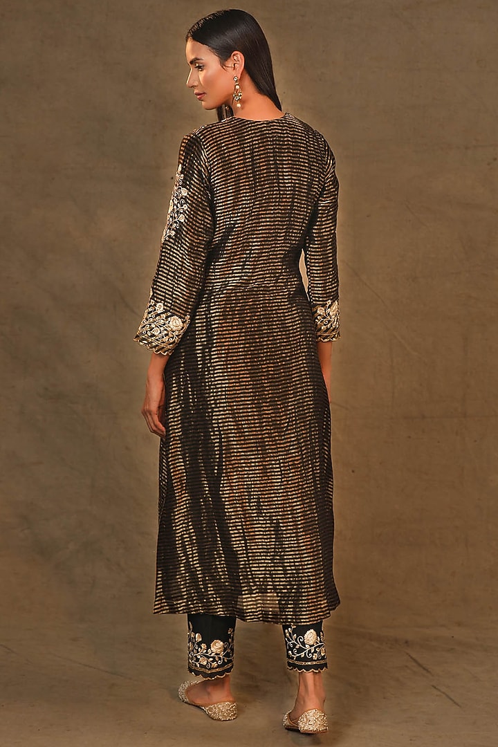 Black Tissue Embroidered Kurta by Anantaa By Roohi Trehan at Pernia's Pop Up Shop