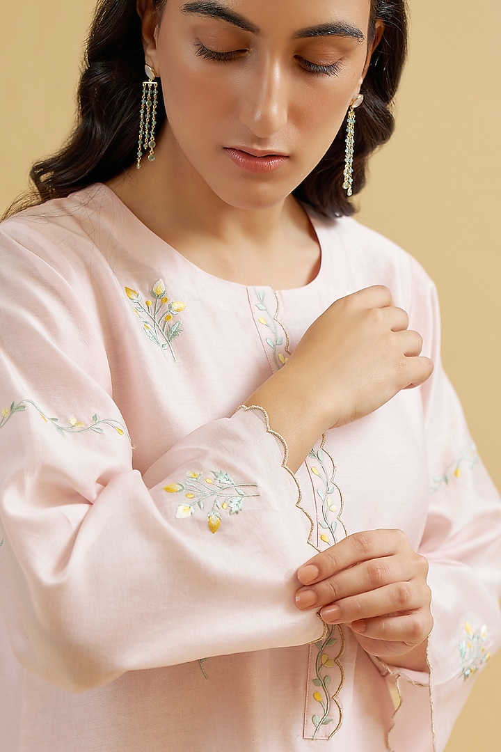 Pastel Pink Silk Chanderi Embroidered Kurta Set by Anantaa By Roohi Trehan at Pernia's Pop Up Shop