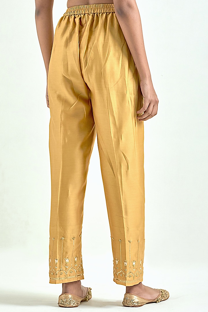 Mustard Silk Chanderi Embroidered Kurta Set by Anantaa By Roohi Trehan at Pernia's Pop Up Shop