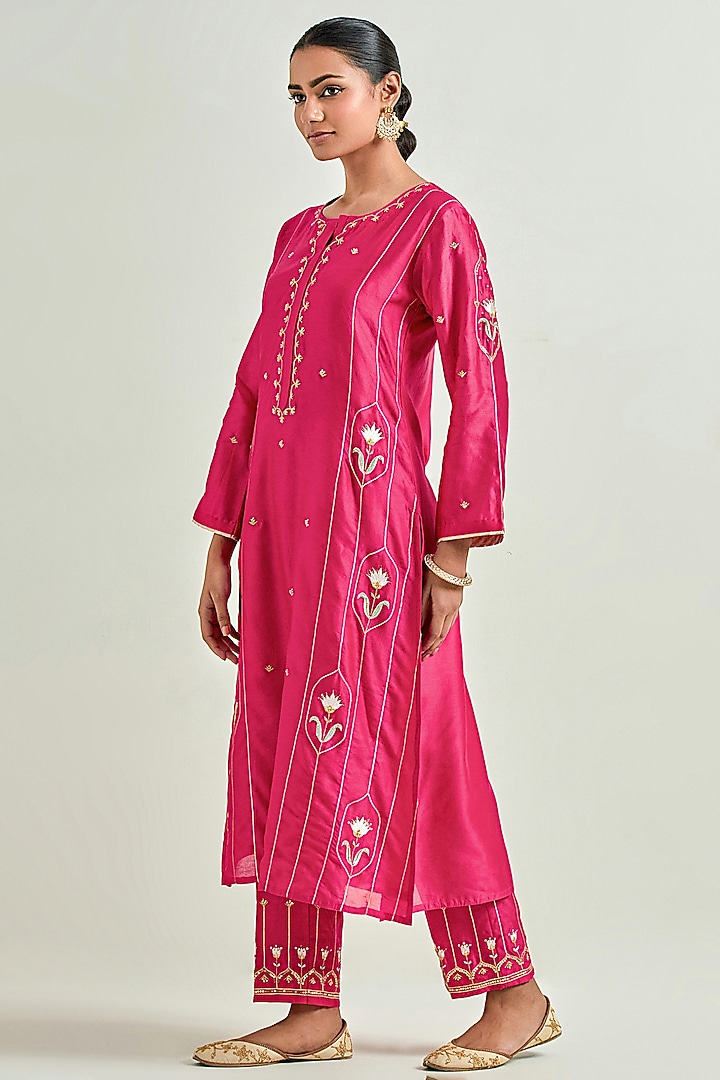 Fuchsia Silk Chanderi Embroidered Kurta Set by Anantaa By Roohi Trehan at Pernia's Pop Up Shop