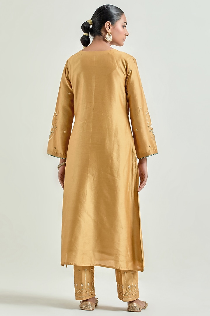 Mustard Silk Chanderi Embroidered Kurta Set by Anantaa By Roohi Trehan at Pernia's Pop Up Shop