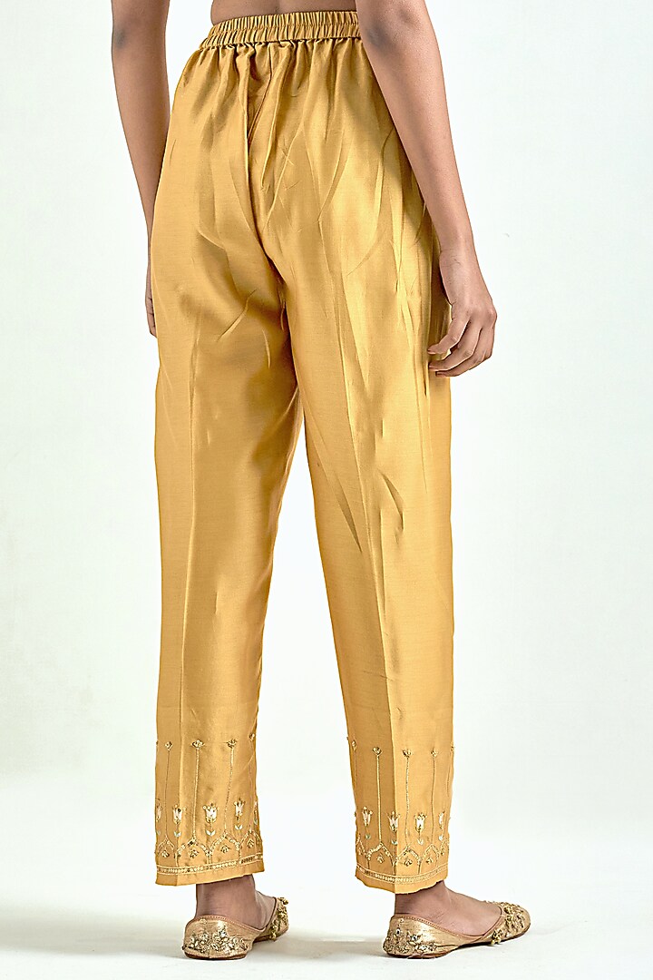 Mustard Silk Chanderi Embroidered Kurta Set by Anantaa By Roohi Trehan at Pernia's Pop Up Shop
