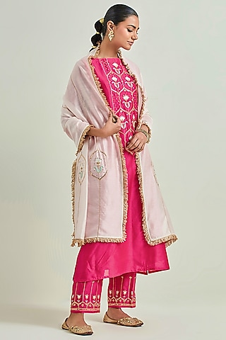 Fuchsia Silk Chanderi Embroidered Kurta Set by Anantaa By Roohi Trehan
