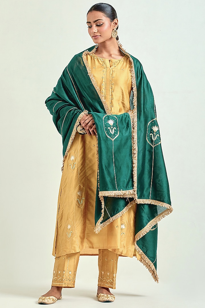 Mustard Silk Chanderi Embroidered Kurta Set by Anantaa By Roohi Trehan at Pernia's Pop Up Shop