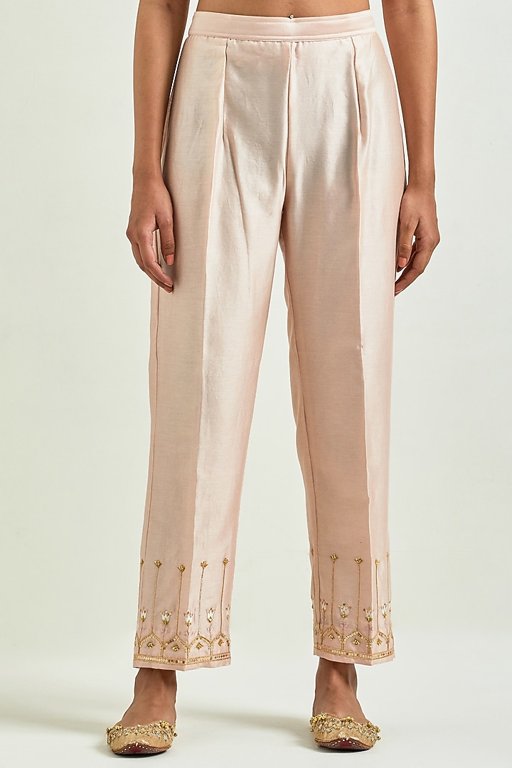 Old Rose Silk Chanderi Embroidered Kurta Set by Anantaa By Roohi Trehan at Pernia's Pop Up Shop