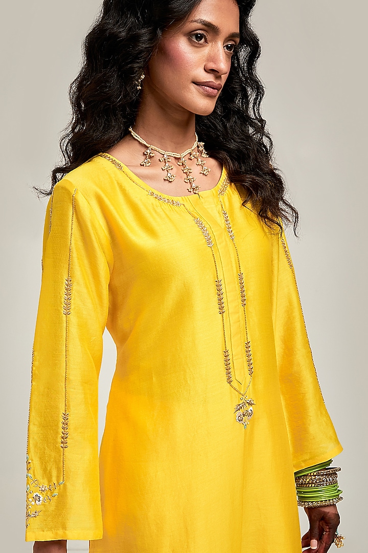 Yellow Silk Chanderi Sequin & Cutdana Embroidered Kurta Set by Anantaa By Roohi Trehan at Pernia's Pop Up Shop