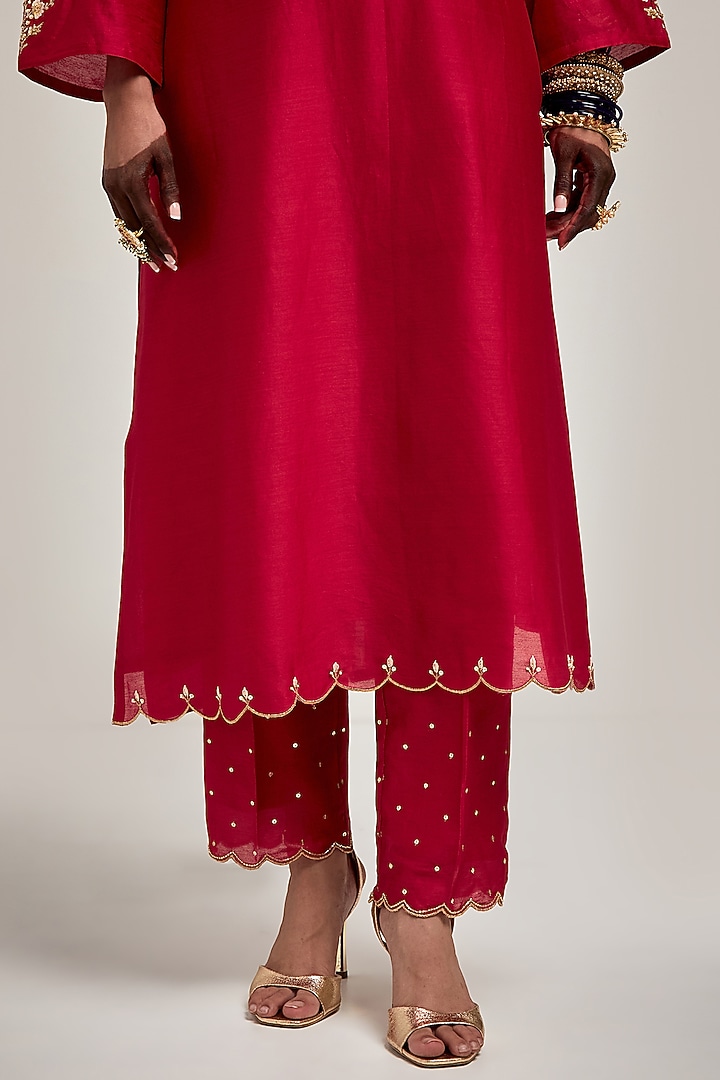 Red Silk Chanderi Sequin & Cutdana Embroidered Kurta Set by Anantaa By Roohi Trehan at Pernia's Pop Up Shop
