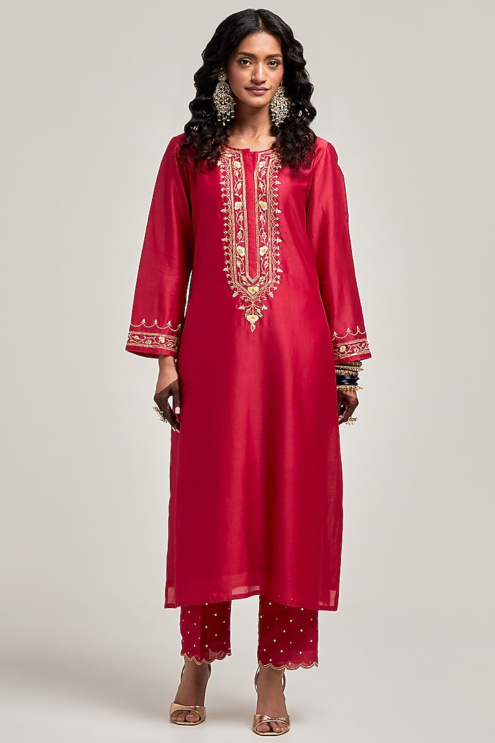 Red Silk Chanderi Zari & Resham Embroidered Kurta Set by Anantaa By Roohi Trehan at Pernia's Pop Up Shop