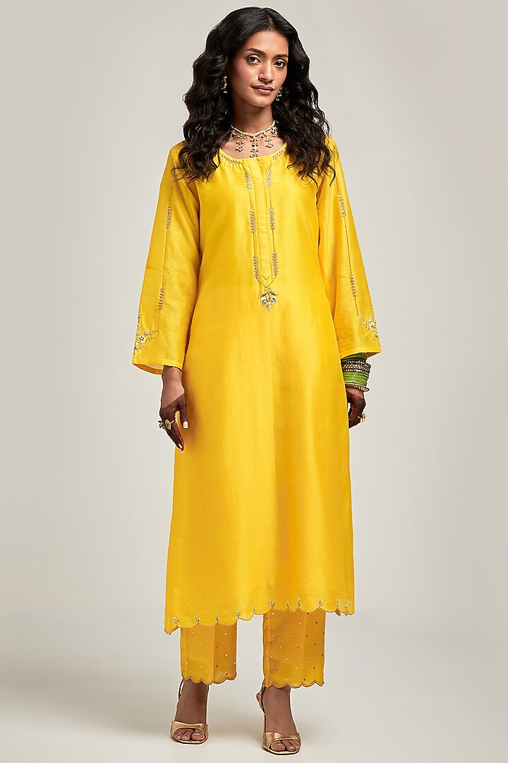 Yellow Silk Chanderi Sequins Embroidered Kurta Set by Anantaa By Roohi Trehan at Pernia's Pop Up Shop