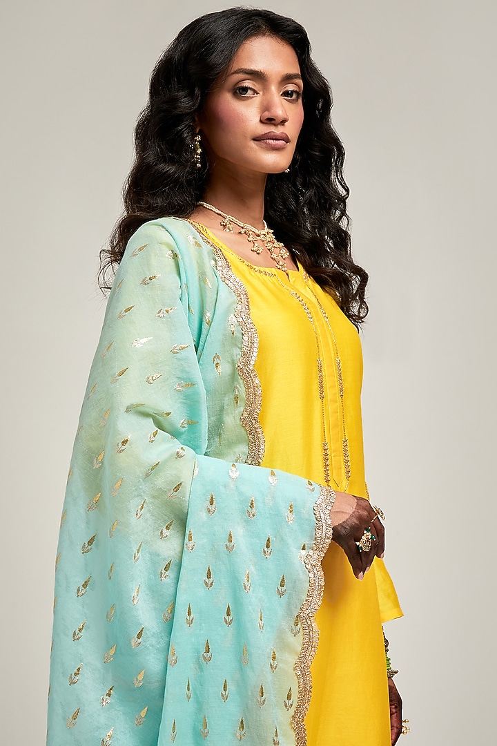 Yellow Silk Chanderi Sequins Embroidered Kurta Set by Anantaa By Roohi Trehan at Pernia's Pop Up Shop