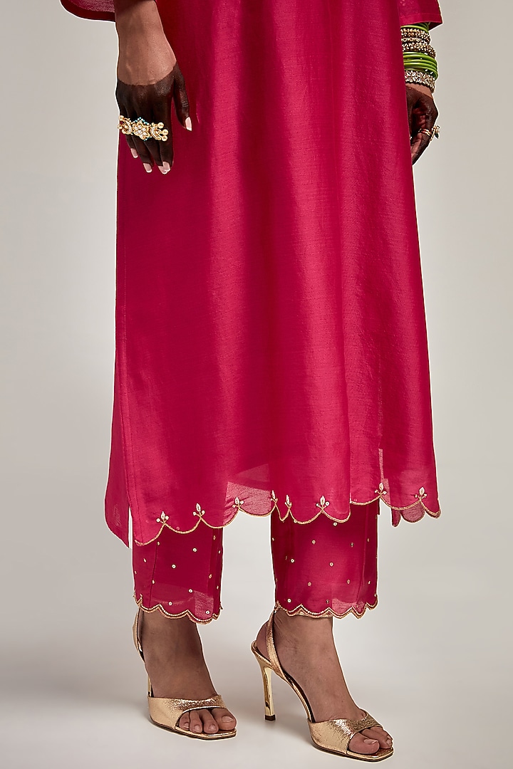 Fuchsia Silk Chanderi Sequins Embroidered Kurta Set by Anantaa By Roohi Trehan at Pernia's Pop Up Shop